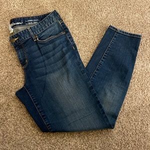 Eddie Bauer Slightly Curvy Skinny Ankle size 10 jeans